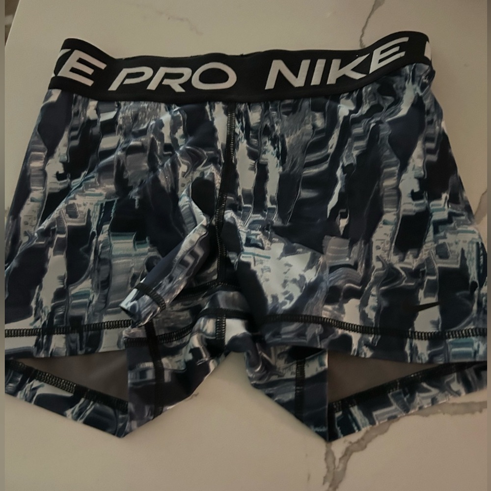 Limited edition Nike Pros